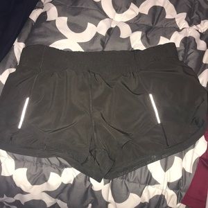 Dark green lulu shorts